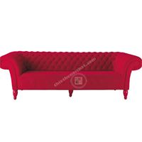 Sofa cổ điển bọc nhung